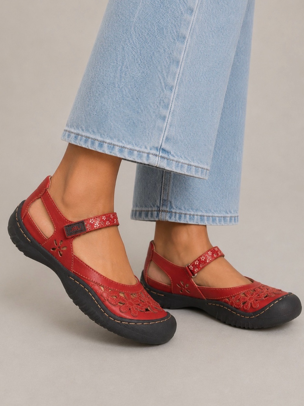 JBU by Jambu Bellerose Encore Mary Jane Shoes Red Black Floral Vegan | Size 8.5